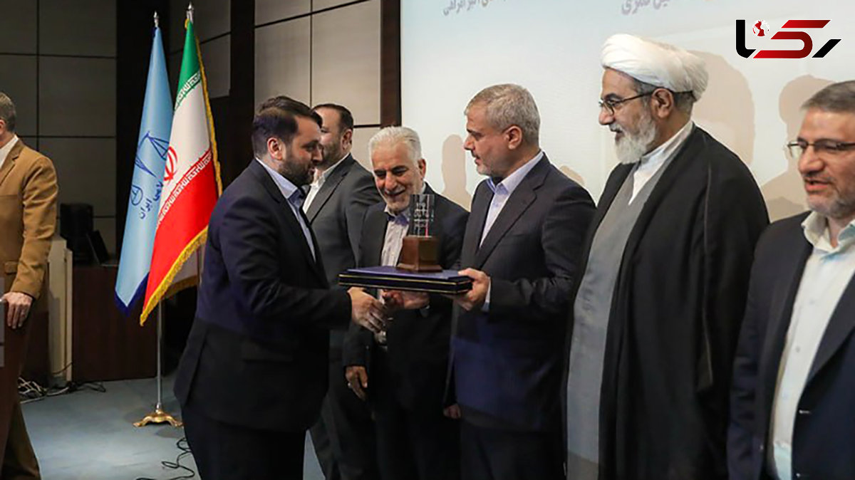 تجلیل از 74 مدیر و قاضی برتر دستگاه قضایی در سال 1403
