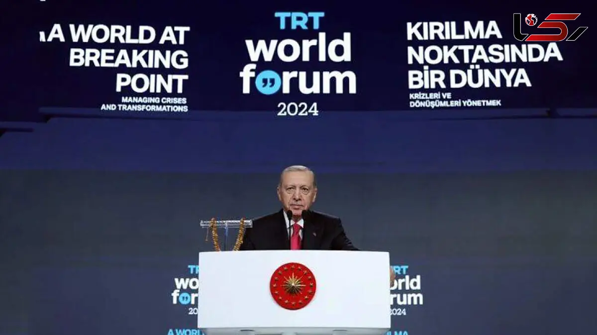 فیلم اعتراض به اردوغان به خاطر انتقال بمب باکشتی برای اسرائیل / مرد معترض را با دستور اردوغان بازداشت کردند 