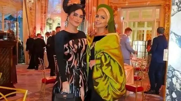 عکس ها / معماری خلاقانه با چیدمان فوق مجلل خانه رویایی  الناز شاکردوست و لباس تو خونه لاکچری خانم بازیگر / دلتان با خاص ترین کیک تولدش می رود