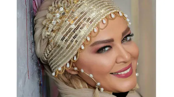 استایل فوق العاده خاص بهاره رهنما / ژست زننده خانم بازیگر توی باغ ایتالیایی !