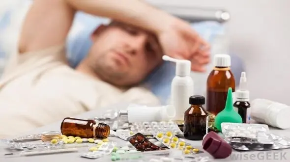 هشدار درباره «خوددرمانی دیجیتال»؛ هوش مصنوعی جای پزشک و داروساز را نمی‌گیرد