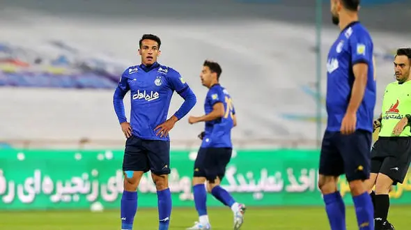 ستاره استقلال در این تیم ماندنی شد