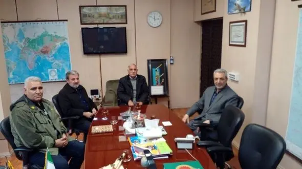 دیداری از جنس بازنشستگان و یادگاران جنگ تحمیلی/حضور نمایندگان کانون در بیمارستان های ارتش