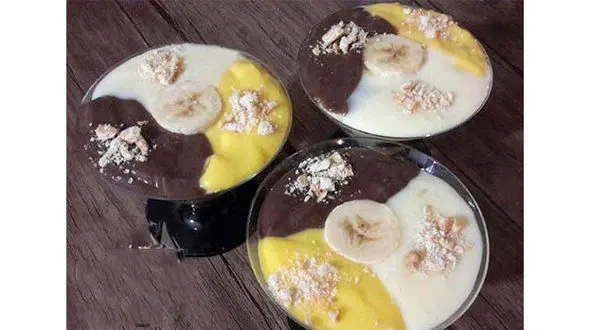 فرنی سه رنگ با طعم کاکائو