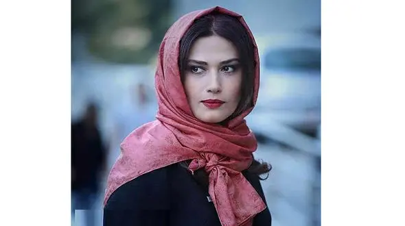 فیلم لمس بدن لادن مستوفی توسط آقای بازیگر ! / سانسور سکانس منشوری در گناه فرشته !