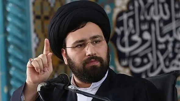 سید علی خمینی: رهبری آیت الله خامنه‌ای تحسین برانگیز است