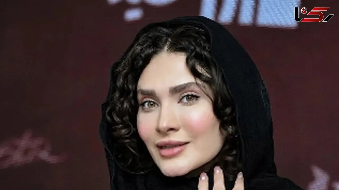 نگاهی به تیپ و استایل زمستانی و ژست‌های جذاب ساناز سعیدی، بازیگر نقش «فریبا»/ شیک و منحصربه‌فرد