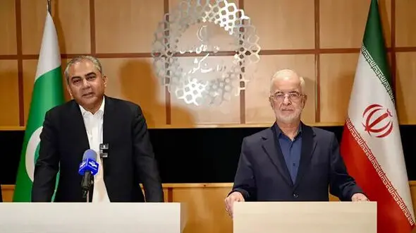قدردانی از نقش پاکستان در میانجی گری/پیگیری افزایش تجارت ۱۰ میلیارد دلاری دوجانبه