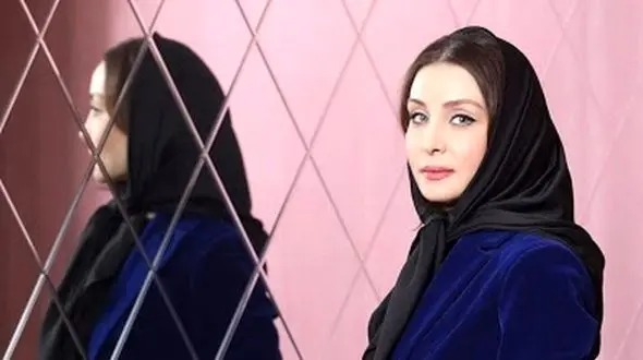 خوش گذرانی بعد از طلاقِ حدیث فولادوند در مکانی لاکچری!