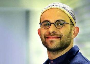علت عجیب رانندگی نکردن بابک حمیدیان!