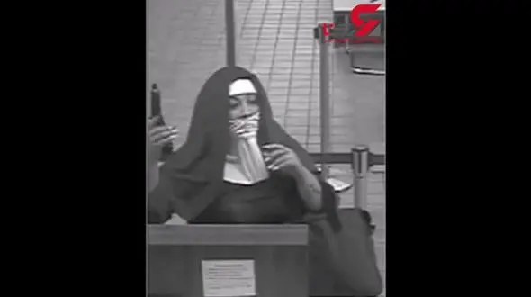 سرقت مسلحانه دو زن با لباس راهبه ها +عکس