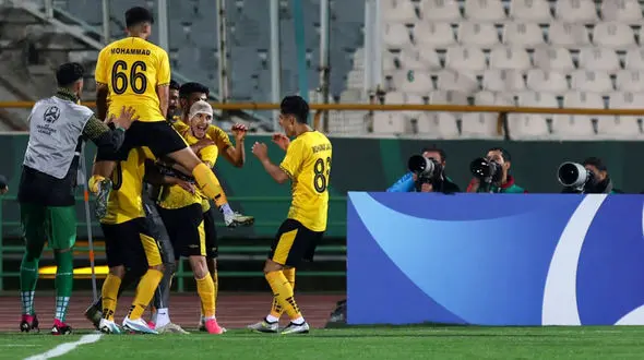 فیلم گل‌های بازی سپاهان 9 - آلمالیق صفر/ شب رویایی زردها اینگونه رقم خورد!