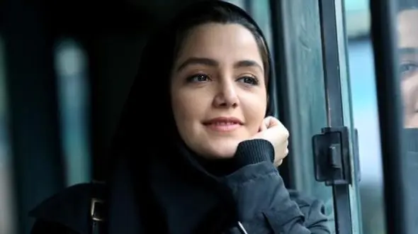 نگاه روز | شباهت عجیب «نازنین بیاتی» به خواهر بزرگش در یک سلفی دو نفره