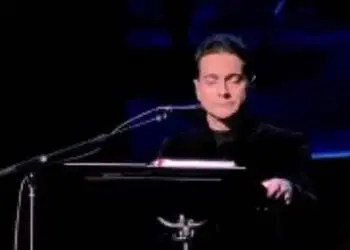 دانلود آهنگ همایون شجریان یک نفس آرزوی تو / ای که همه نگاه من خورده گره به روی تو + متن شعر 