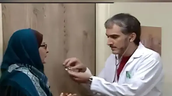 فیلم/ سکانس بانمک فالگوش وایسادن بیژن بنفشه خواه به اصرار خانم شیرزاد در ساختمان پزشکان/ فقط آخرش