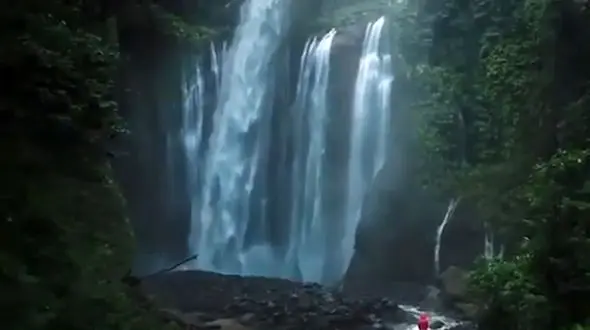 آبشار لومبوک را ببینید + فیلم