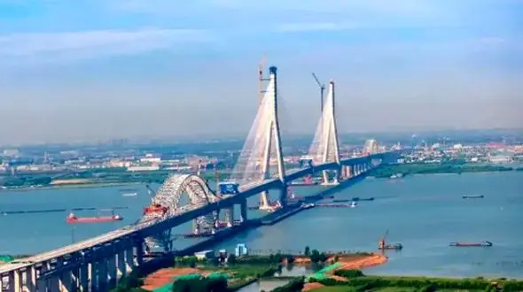 کشف شاهکارهای مهندسی: بلندترین پل‌ های جهان که رکورد آسمان‌ خراش‌ ها را شکستند!