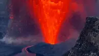 فیلم فوران یک آتشفشان در هاوایی