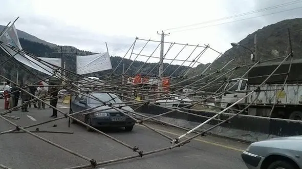 عکس از حادثه وحشتناک در گیت ارتش رودبار