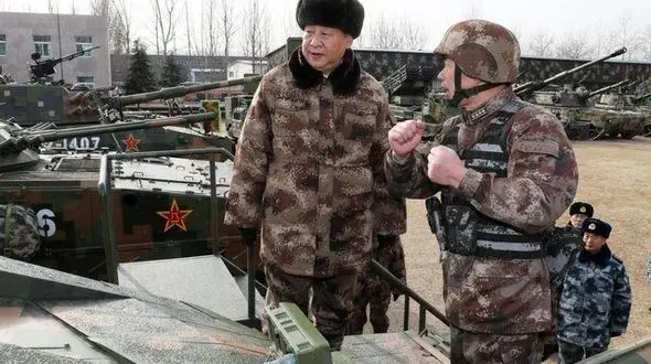 آماده‌باش به سربازان چینی