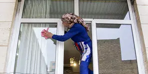 بهترین زمان برای شروع خانه تکانی؛ کلید پیشگیری از کمردرد چیست؟