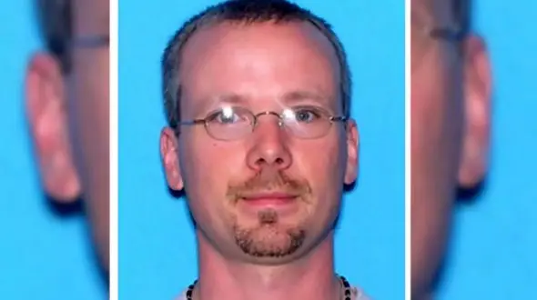 قتل مرموز مرد مکانیک به دست همسر بی رحم / اعتراف زن پس از 5 سال + عکس/ آمریکا

