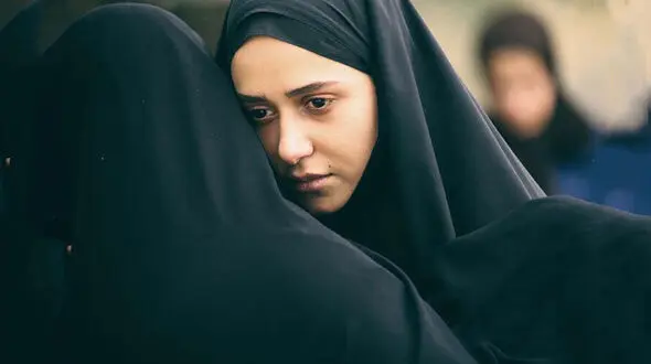 شخصیت‌ها و ماجراهای فیلم «ویلایی‌ها» به روایت یک شاهد عینی