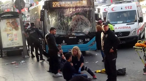 راننده اتوبوس مرموز در استانبول 3 ایرانی را زیر گرفت + تصاویر