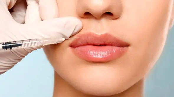 تزریق ژل و فیلر: چه علائمی باید شما را نگران کند؟