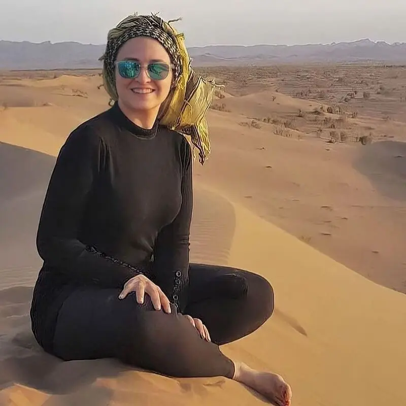 گلاره عباسی