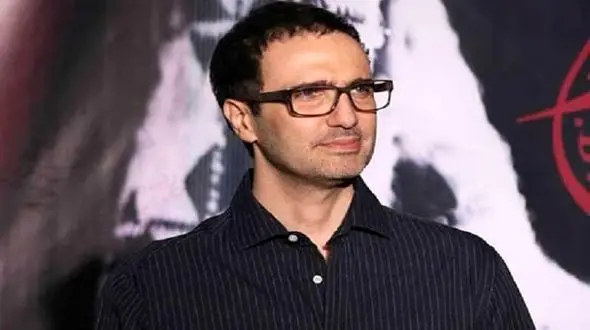 پایان شایعات، محمدرضا فروتن از همسر و فرزندان خود رونمایی کرد