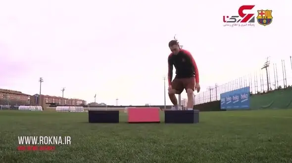 چالش جعبه جادویی با حضور مدافع بارسلونا + فیلم