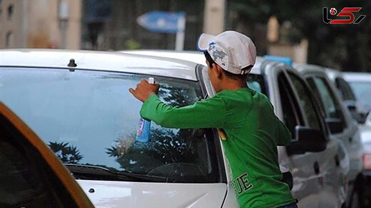 کودکان کار تهرانی تست کرونا می‌دهند 