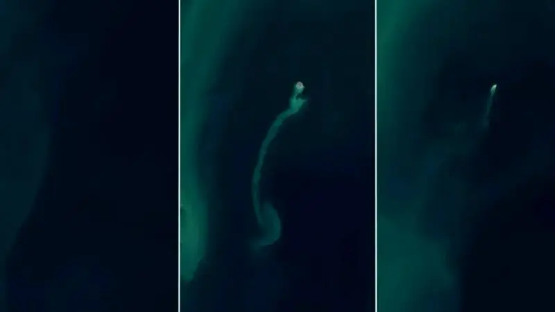 ghost+Island
