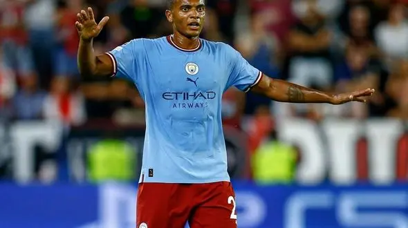 مدافع منچسترسیتی: هوادار 2 آتیشه یونایتد بودم!