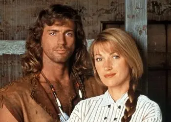 تغییر چهره 180 درجه بازیگر پزشک دهکده بعد از معروف شدن در تلویزیون ایران/ این خارجی ها هم روز به روز جوون تر از دیروز میشن