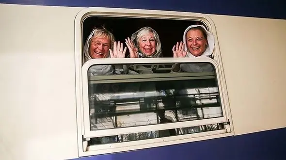 سوپرایز دو گردشگر خارجی توسط پلیس کاشان / آنها خوشحال شدند