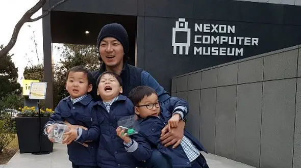 به بهانه باز شدن مدارس یادی کنیم از اولین روز مدرسه 3 قلوهای سونگ ایل گوک بازیگر سریال افسانه جومونگ: اینترنت وصل نمی‌شد و تلویزیون هم نداشتیم! اینارو ما باید بگیم نه شما