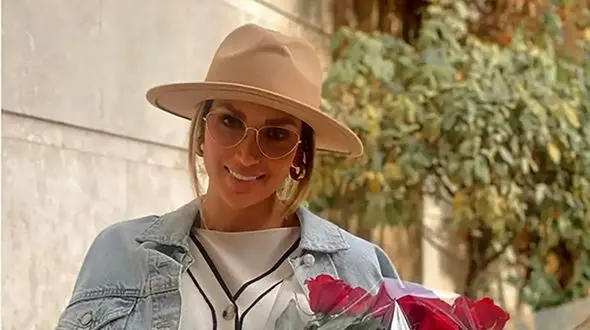 فیلم سنگ تمام معرکه مادر مینا مختاری برای دخترش/ چه مامانی!