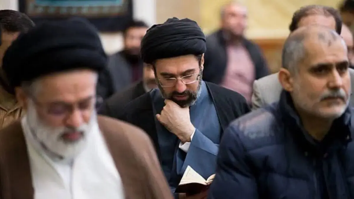 فیلم دیده نشده از آیت الله سید مجتبی خامنه ای رهبر معظم انقلاب