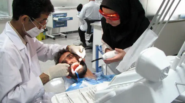 ارائه خدمات داندان‌پزشکی به ۹۵۰۰ مددجوی کمیته امداد لرستان