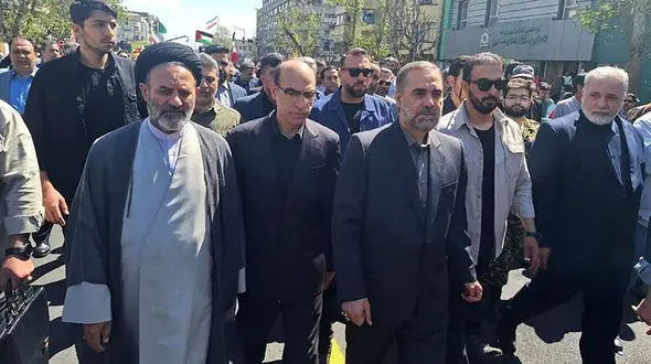 وزیر دفاع: رژیم صهیونیستی در سراشیبی شکست قرار گرفته است