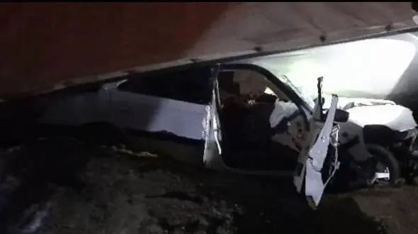 2 فوتی و 2 مصدوم در حادثه تصادف سه دستگاه خودرو سواری پرشیا، دنا و تریلی در محور ماکو به بازرگان 