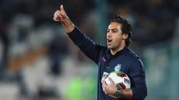 
فرهاد مجیدی سرمربی استقلال شد
