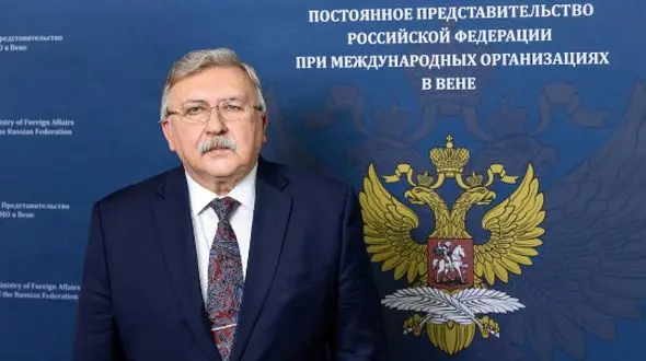 اولیانوف: آژانس نباید وظایف خود را با وظایف تهران اشتباه بگیرد