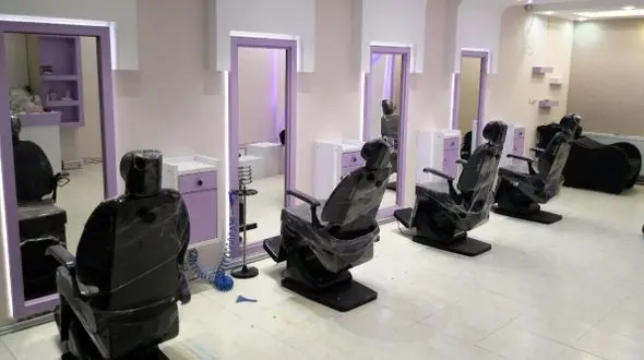 مسمومیت عجیب و همزمان 13 زن اصفهانی در یک آرایشگاه