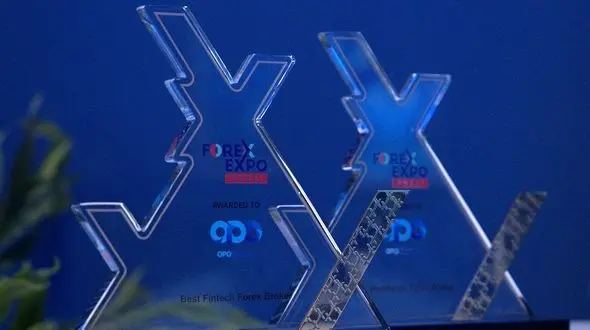 درخشش بروکر ایرانی در اکسپو 2024؛ کسب عنوان بهترین بروکر فناوری مالی جهان