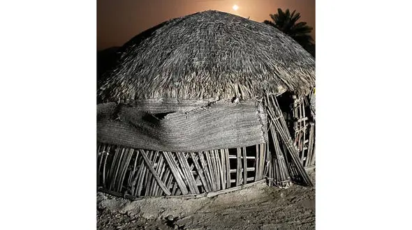 سیستان و بلوچستان هیچ مدرسه کپری ندارد / ممکن است معلمان برای تنوع بخشی از کلاس را به کپر ببرند + فیلم