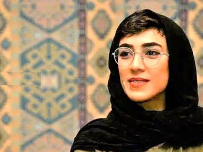 بیوگرافی صبا ایزدپناه بازیگر نقش کژال در سریال نون خ + عکس های دیده نشده خانم بازیگر 