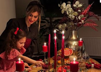 عکس/ گرد و خاک حسابی و تاریخی سپیده بزمی پور با چیدن میزی شاهانه، عاشقانه و البته پاییزی برای تولد شاهرخ استخری؛ از بروسکاتا تا سالاد اسفناج و روکولا